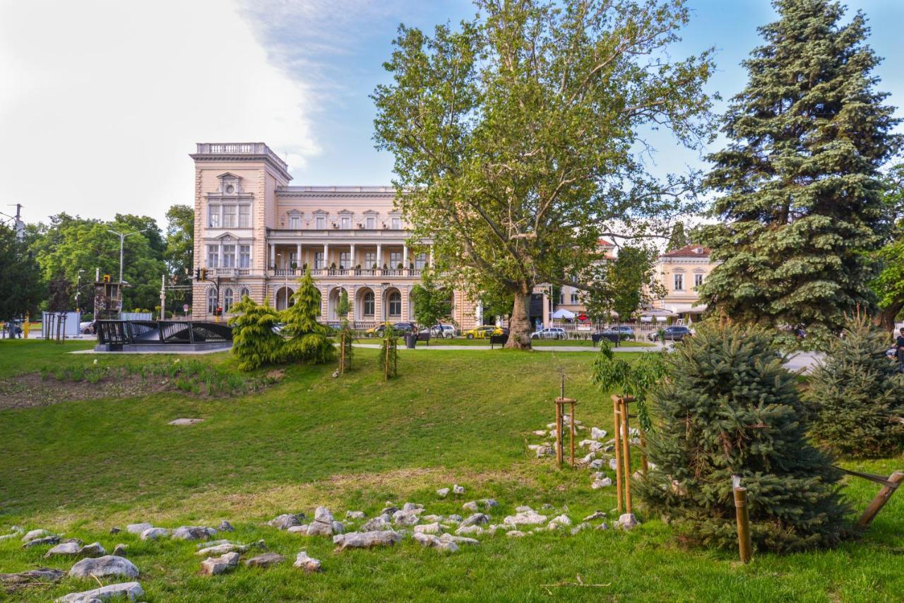 Mocca Studio Next To Crystal Garden And Russian Church Sofia Eksteriør bilde
